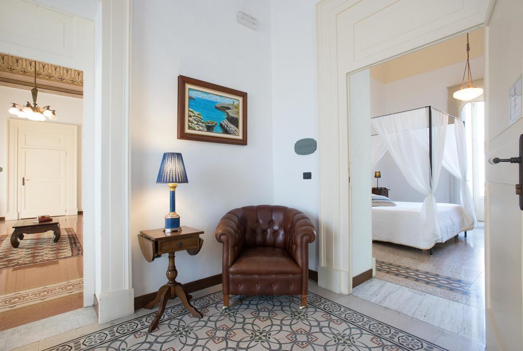 Palazzo Scarciglia - Dimora D'Epoca Bed and Breakfast Minervino di Lecce Εξωτερικό φωτογραφία