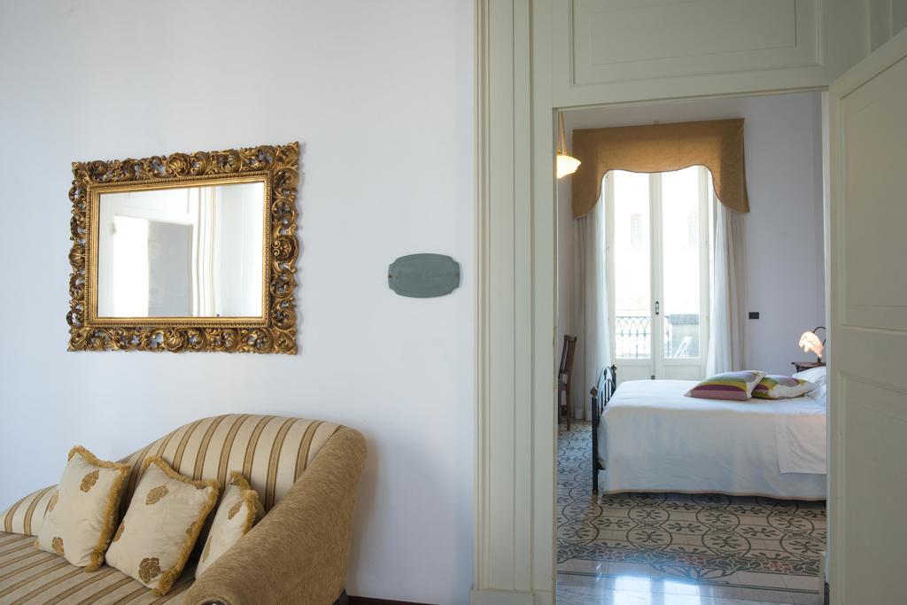Palazzo Scarciglia - Dimora D'Epoca Bed and Breakfast Minervino di Lecce Εξωτερικό φωτογραφία