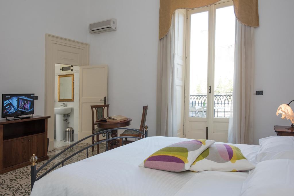 Palazzo Scarciglia - Dimora D'Epoca Bed and Breakfast Minervino di Lecce Εξωτερικό φωτογραφία