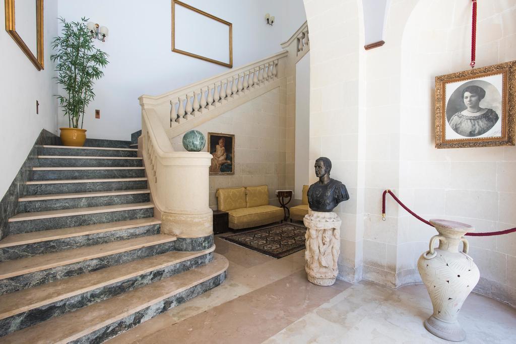 Palazzo Scarciglia - Dimora D'Epoca Bed and Breakfast Minervino di Lecce Εξωτερικό φωτογραφία