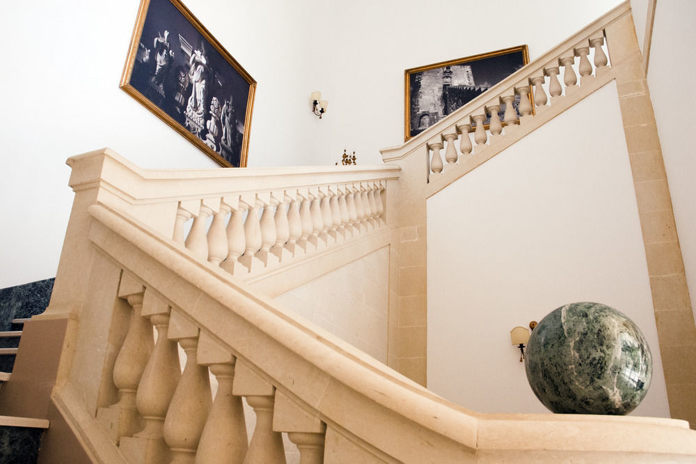 Palazzo Scarciglia - Dimora D'Epoca Bed and Breakfast Minervino di Lecce Εξωτερικό φωτογραφία